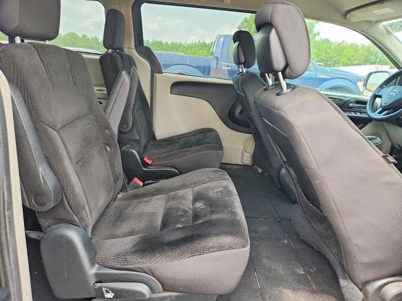 2018 DODGE GRAND CARAVAN SE 11