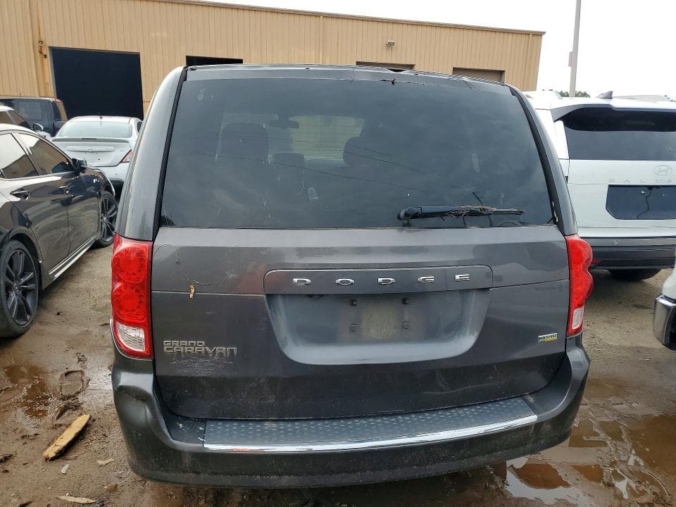 2018 DODGE GRAND CARAVAN SE 6