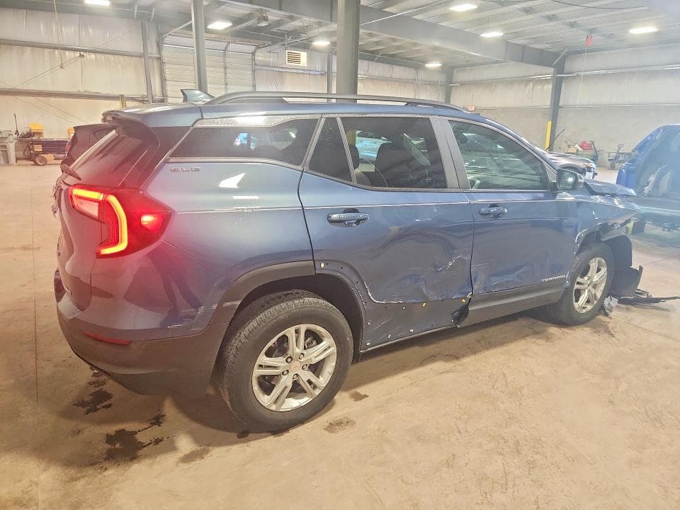 2024 GMC TERRAIN SLE 3