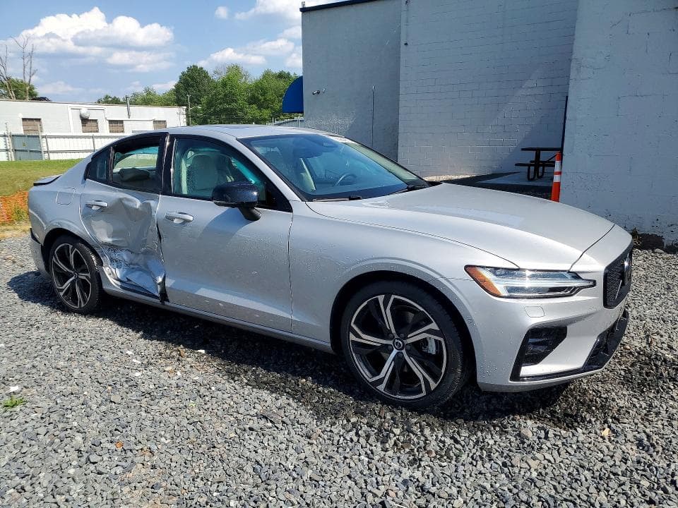 2025 VOLVO S60 PLUS 4