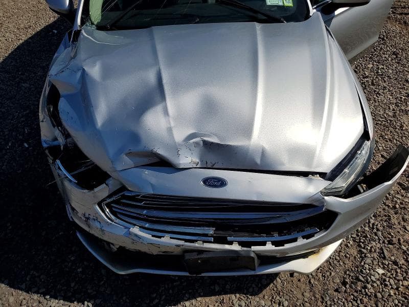 2018 FORD FUSION SE 11