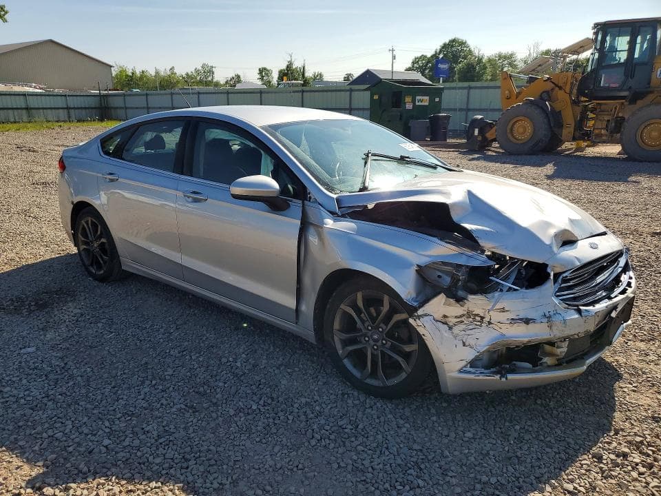 2018 FORD FUSION SE 4