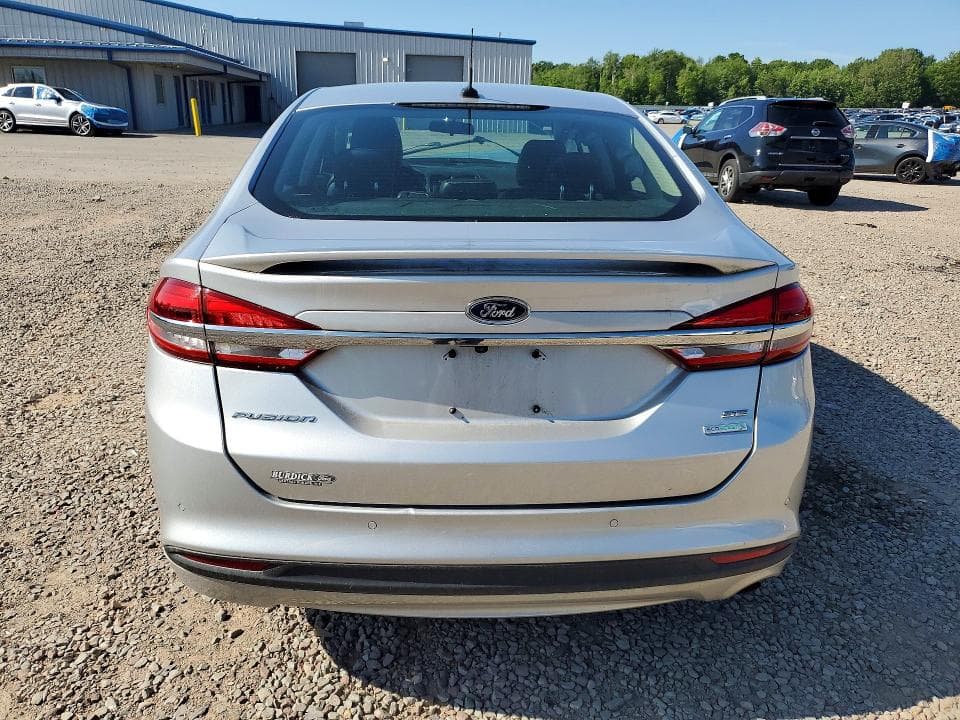 2018 FORD FUSION SE 6