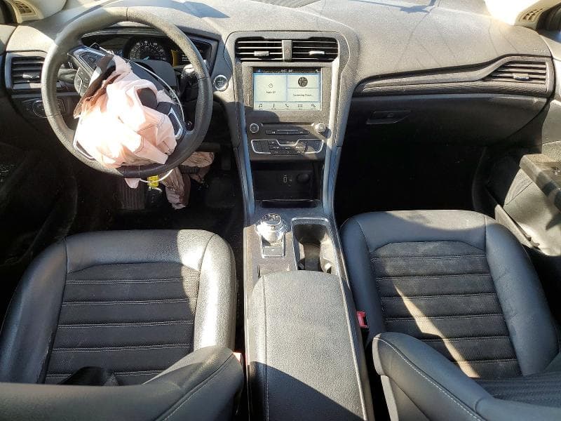 2018 FORD FUSION SE 8