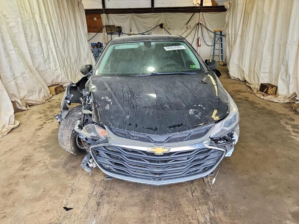 2019 CHEVROLET CRUZE LT 5