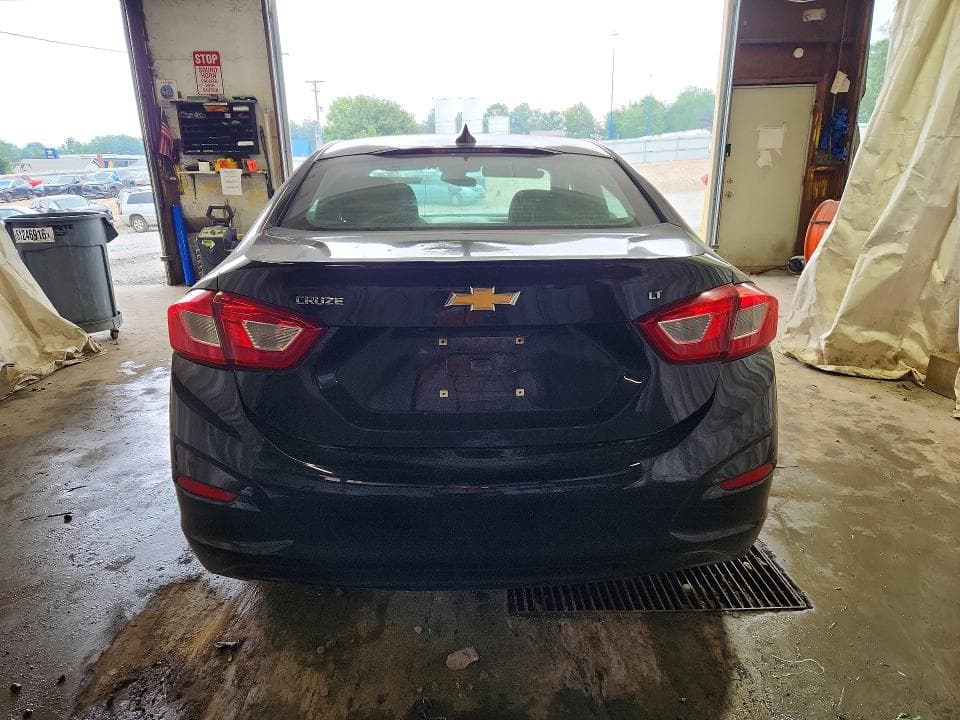 2019 CHEVROLET CRUZE LT 6
