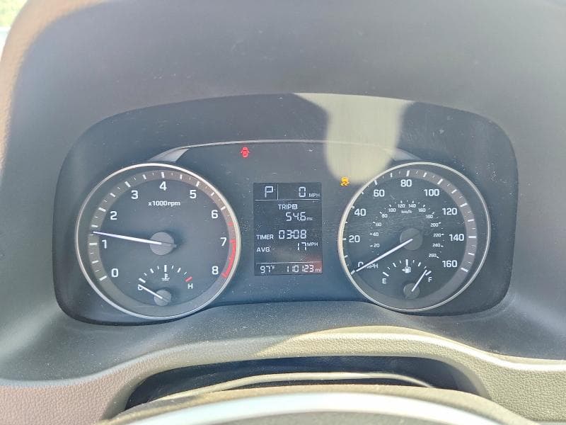 2018 HYUNDAI ELANTRA SE 9