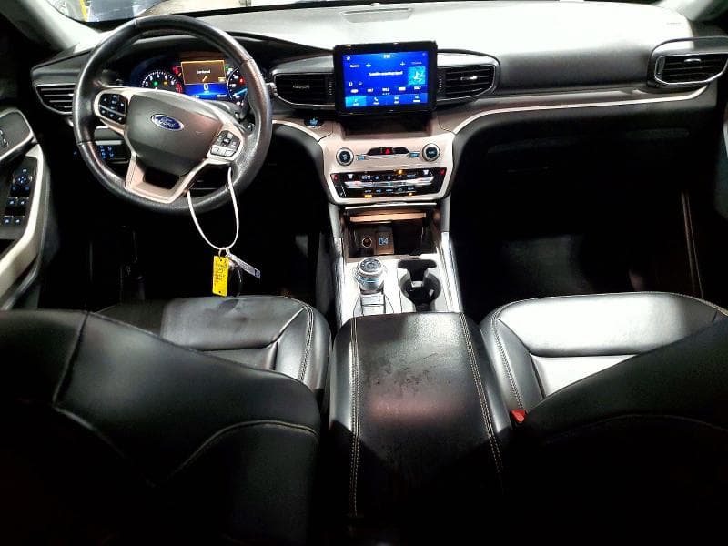 2021 FORD EXPLORER XLT 8