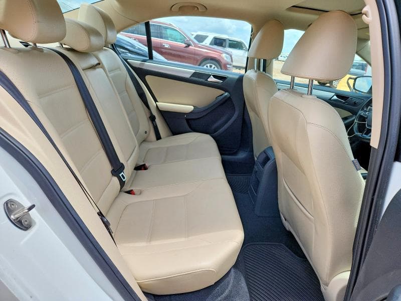 2017 VOLKSWAGEN JETTA SE 10