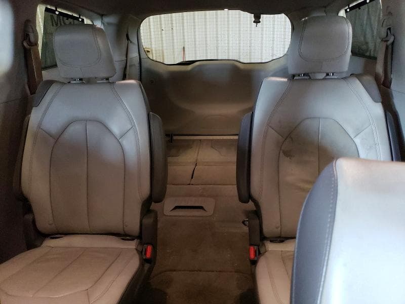 2017 CHRYSLER PACIFICA TOURING L 10