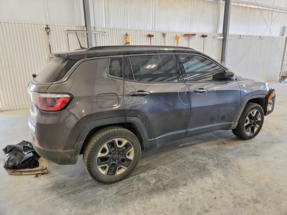 2017 JEEP COMPASS TRAILHAWK 3