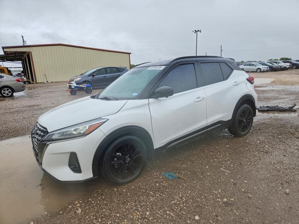2024 NISSAN KICKS SR - 1