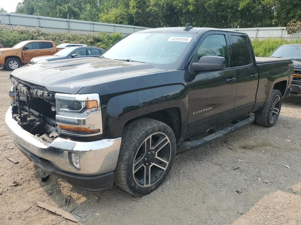 2017 CHEVROLET SILVERADO K1500 LT - 1