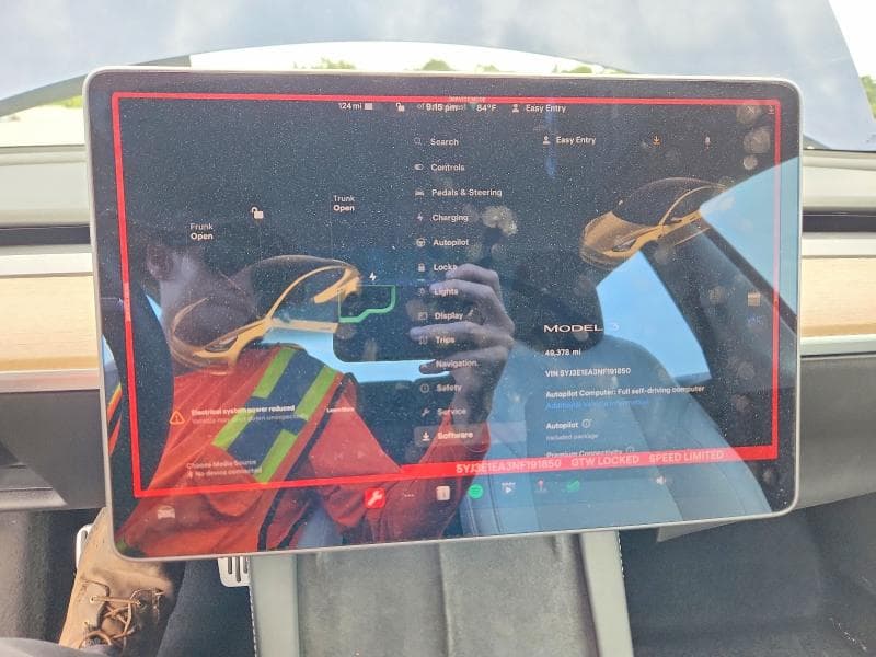 2022 TESLA MODEL 3 9