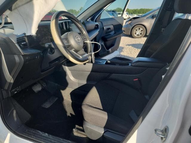 2025 NISSAN KICKS S 7