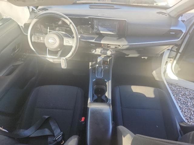 2025 NISSAN KICKS S 8