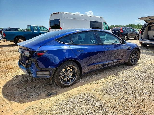 2023 TESLA MODEL 3 3
