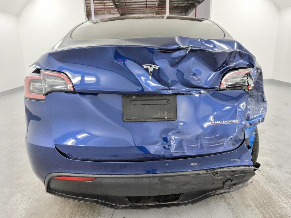 2022 TESLA MODEL Y 6