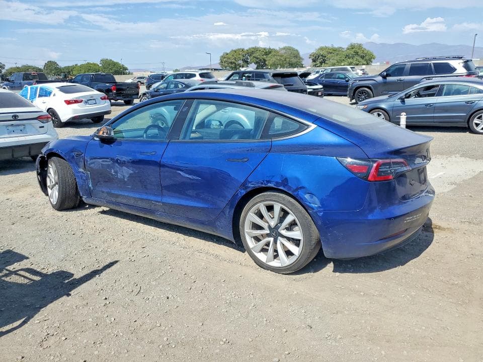 2018 TESLA MODEL 3 2