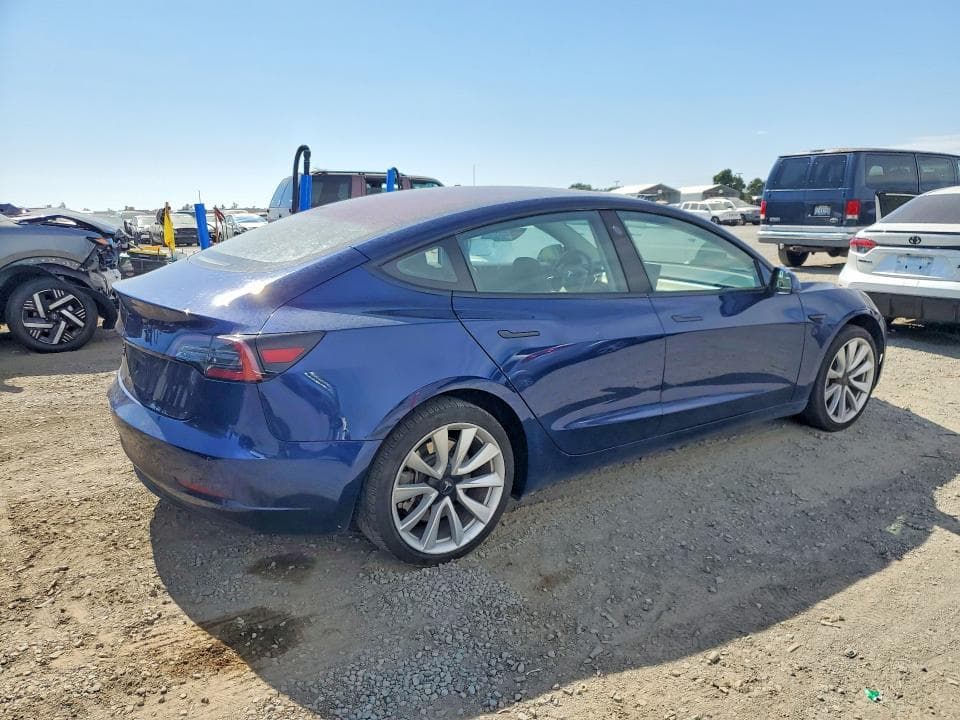 2018 TESLA MODEL 3 3
