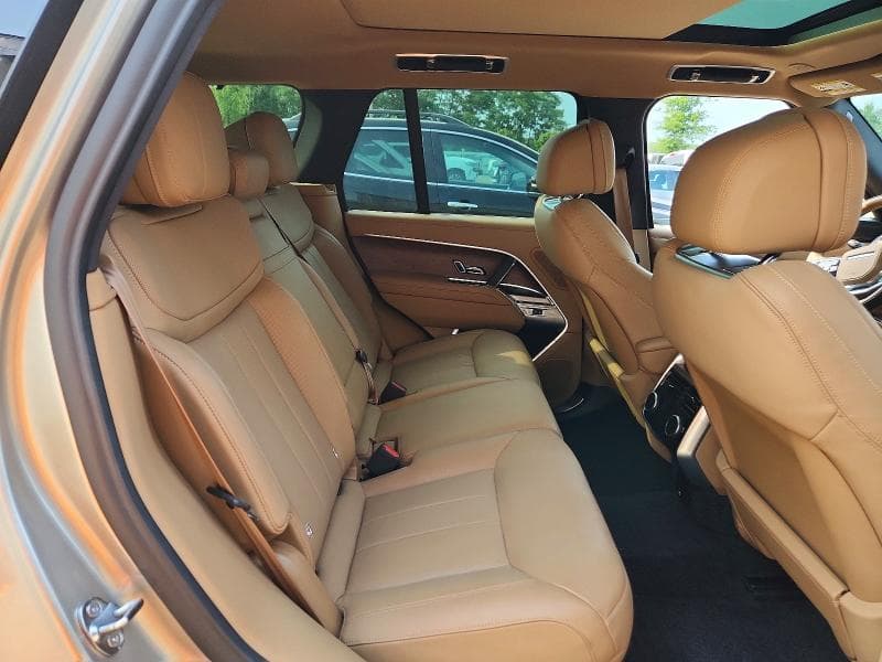 2025 LAND ROVER RANGE ROVER SE 11