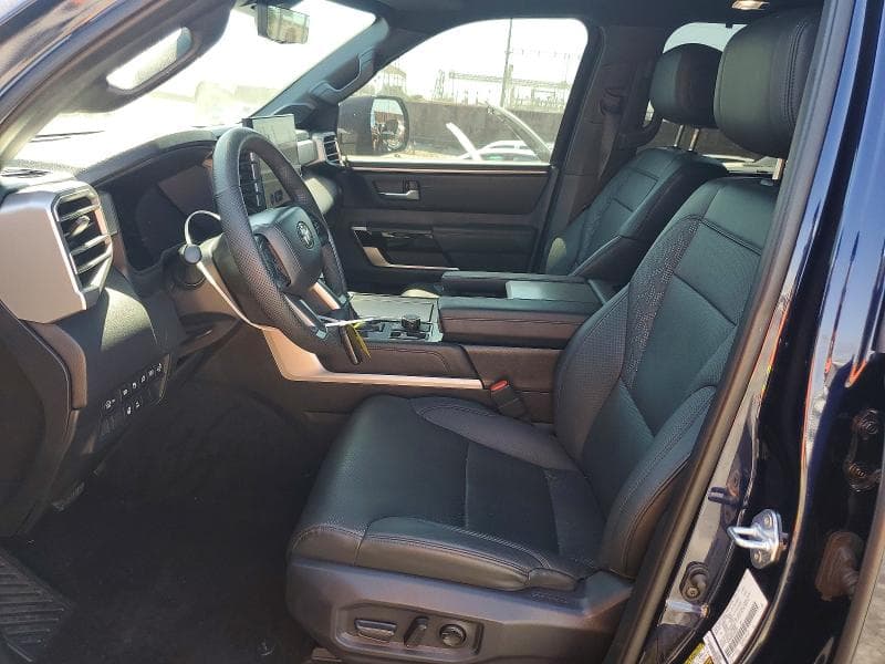 2025 TOYOTA SEQUOIA SR5 7