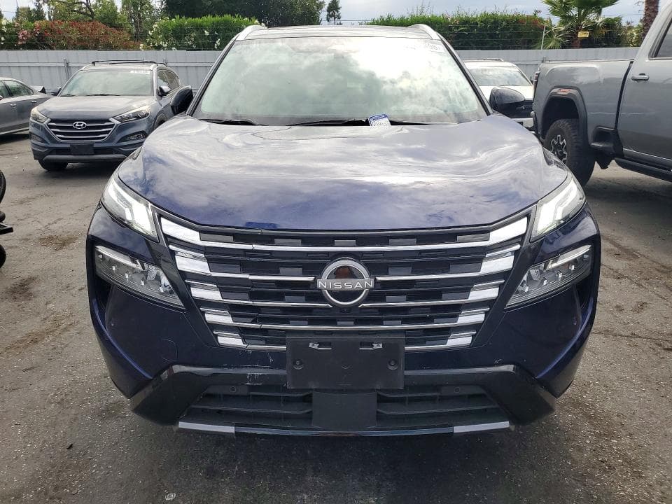 2024 NISSAN ROGUE PLATINUM 5