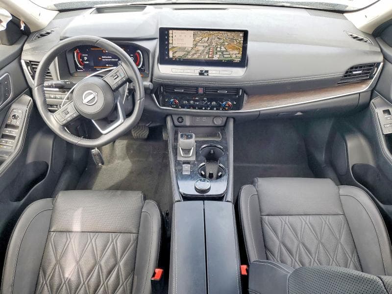 2024 NISSAN ROGUE PLATINUM 8