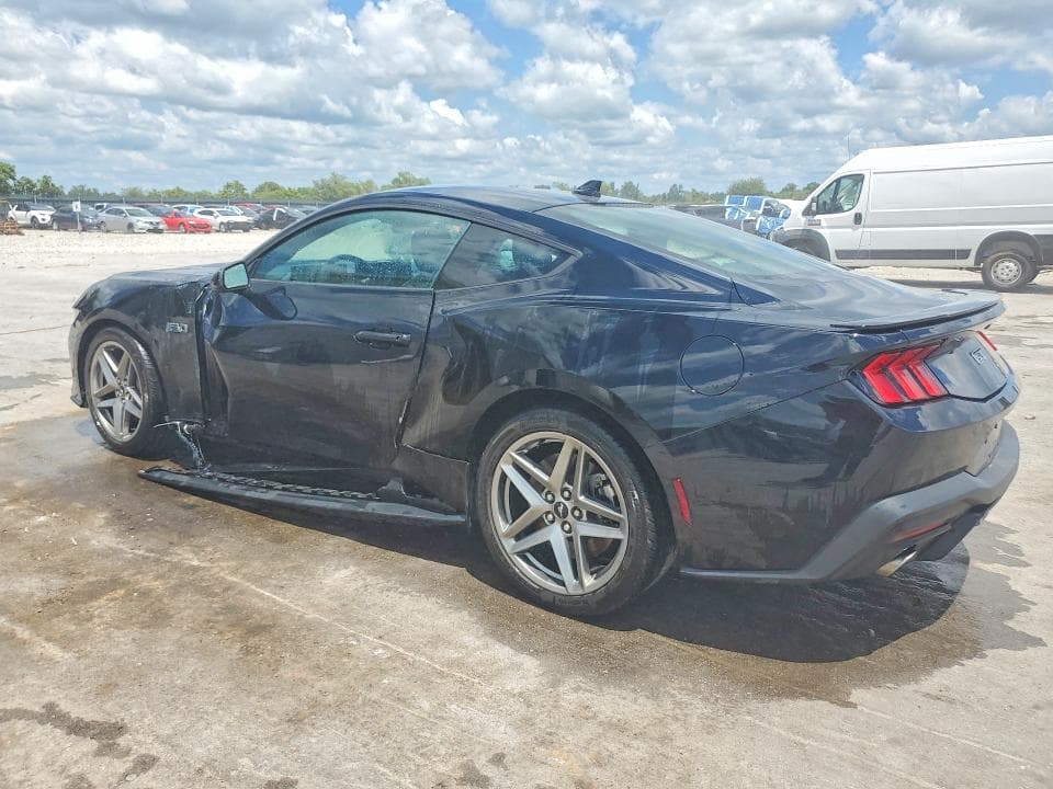 2024 FORD MUSTANG GT 2