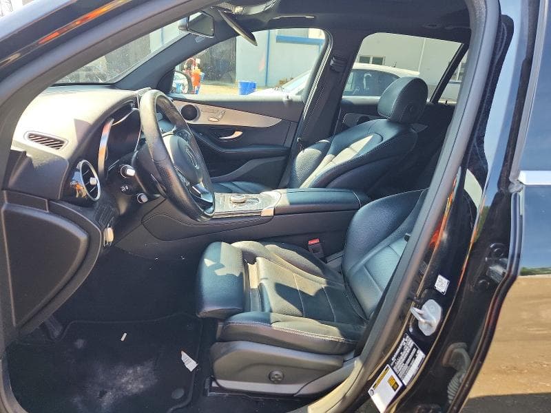 2019 MERCEDES-BENZ GLC 300 4MATIC 7