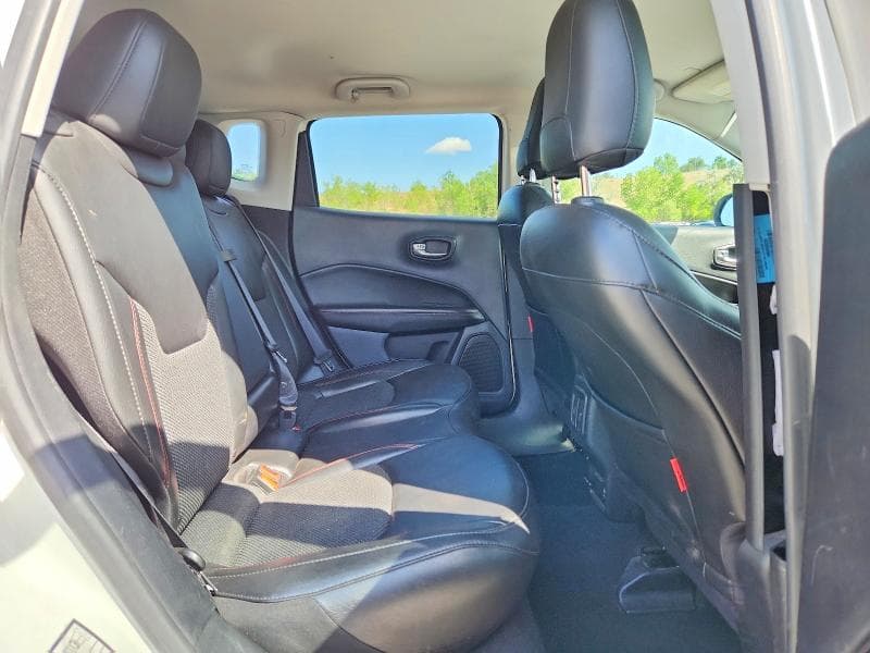 2020 JEEP COMPASS TRAILHAWK 11