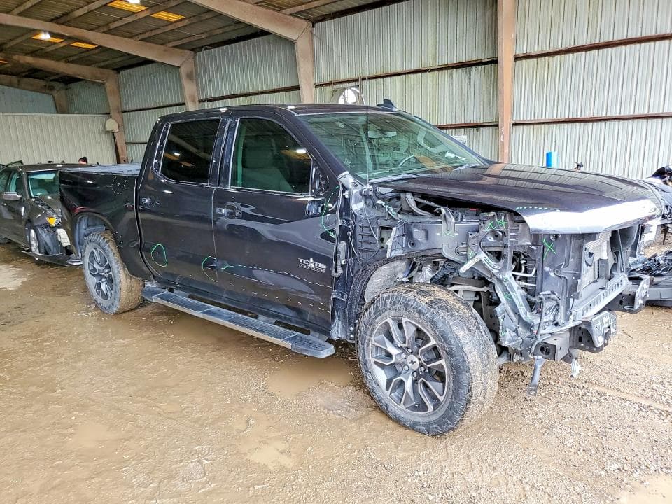 2024 CHEVROLET SILVERADO C1500 LT 4