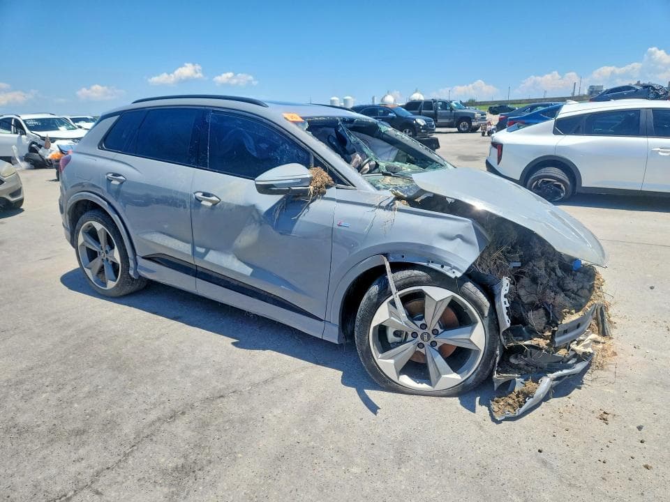 2025 AUDI Q4 E-TRON PREMIUM PLUS 4