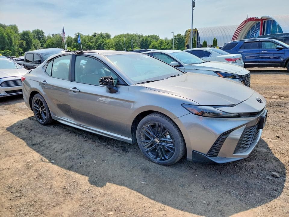2025 TOYOTA CAMRY SE SE 4