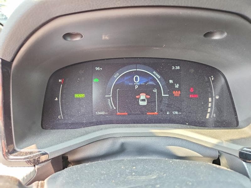 2025 TOYOTA CAMRY SE SE 9