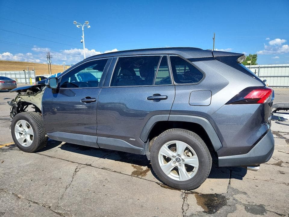 2020 TOYOTA RAV4 HYBRID XLE 2