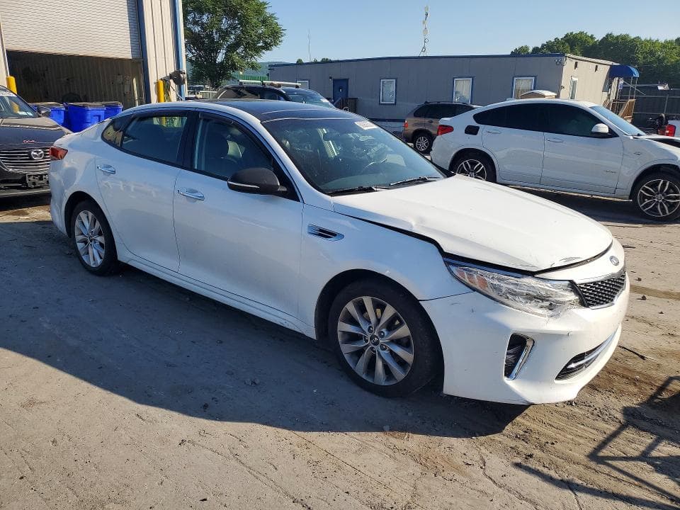 2018 KIA OPTIMA S 4
