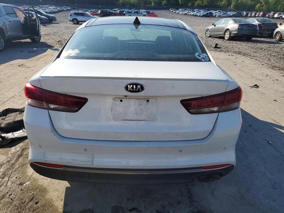 2018 KIA OPTIMA S 6