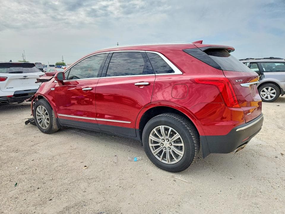 2019 CADILLAC XT5 LUXURY 2