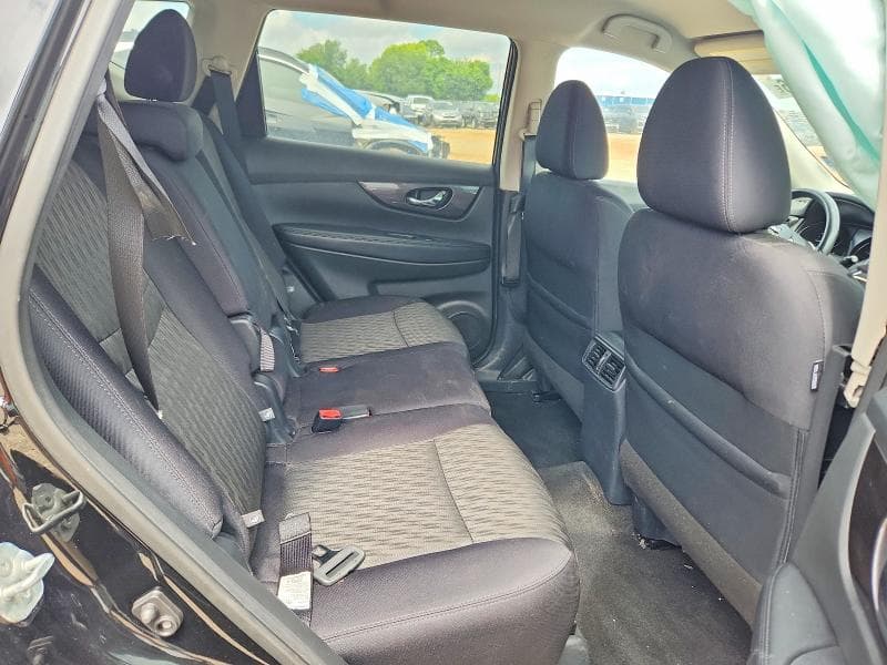 2019 NISSAN ROGUE SV 11