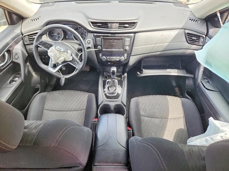 2019 NISSAN ROGUE SV 8