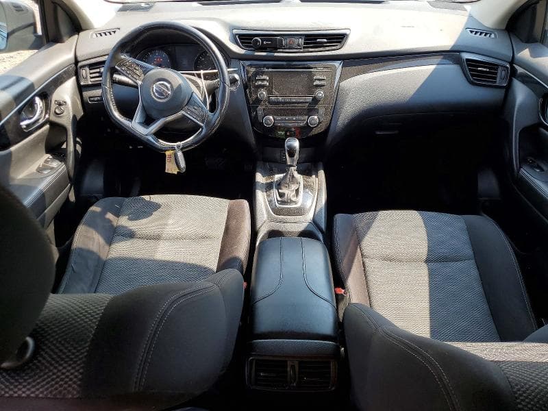 2017 NISSAN ROGUE SPORT SV 8