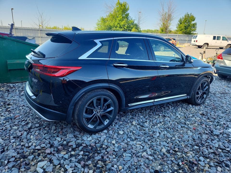 2019 INFINITI QX50 ESSENTIAL 3