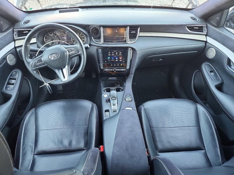 2019 INFINITI QX50 ESSENTIAL 8