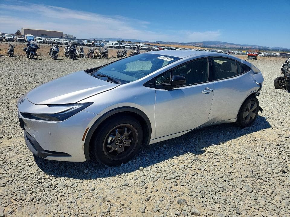 2024 TOYOTA PRIUS LE - 1