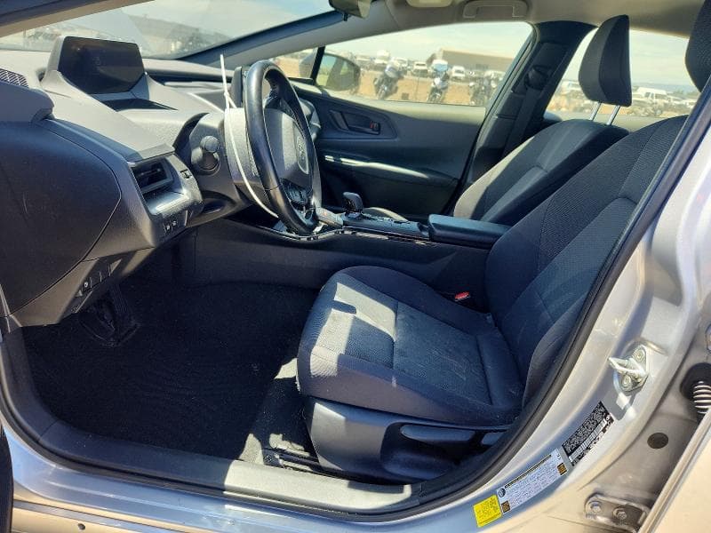 2024 TOYOTA PRIUS LE 7