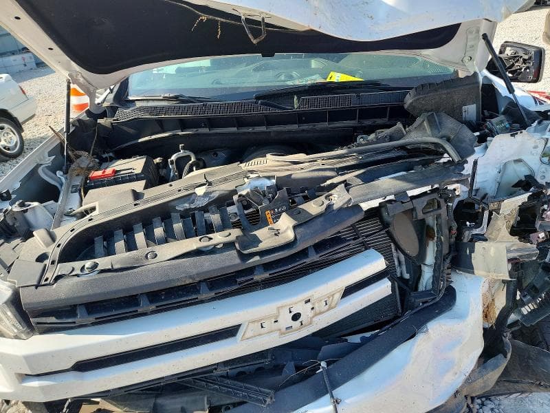 2019 CHEVROLET SILVERADO K1500 RST 11