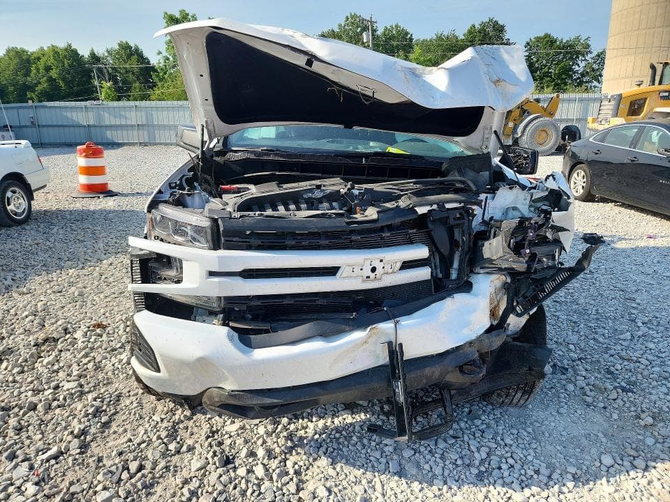 2019 CHEVROLET SILVERADO K1500 RST 5