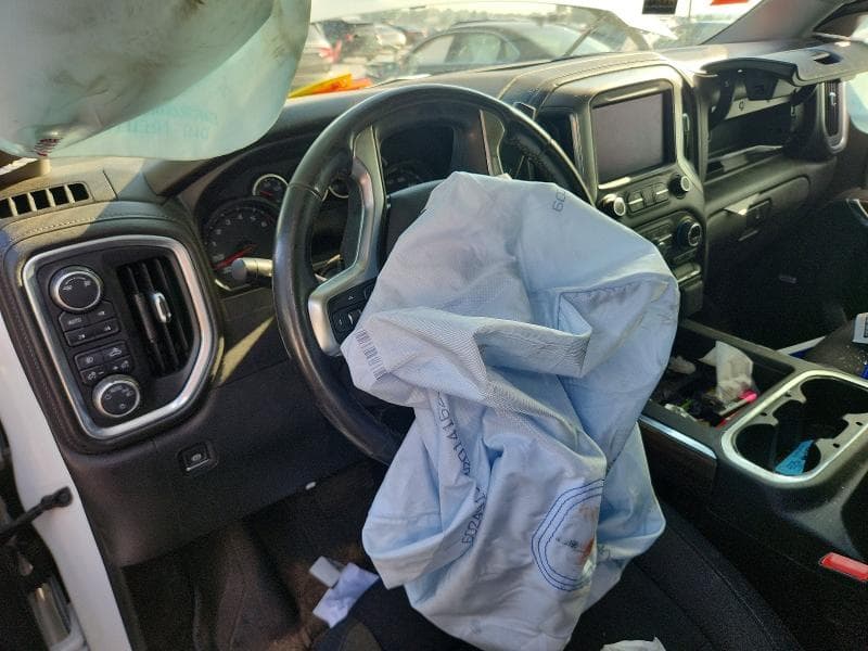 2019 CHEVROLET SILVERADO K1500 RST 8