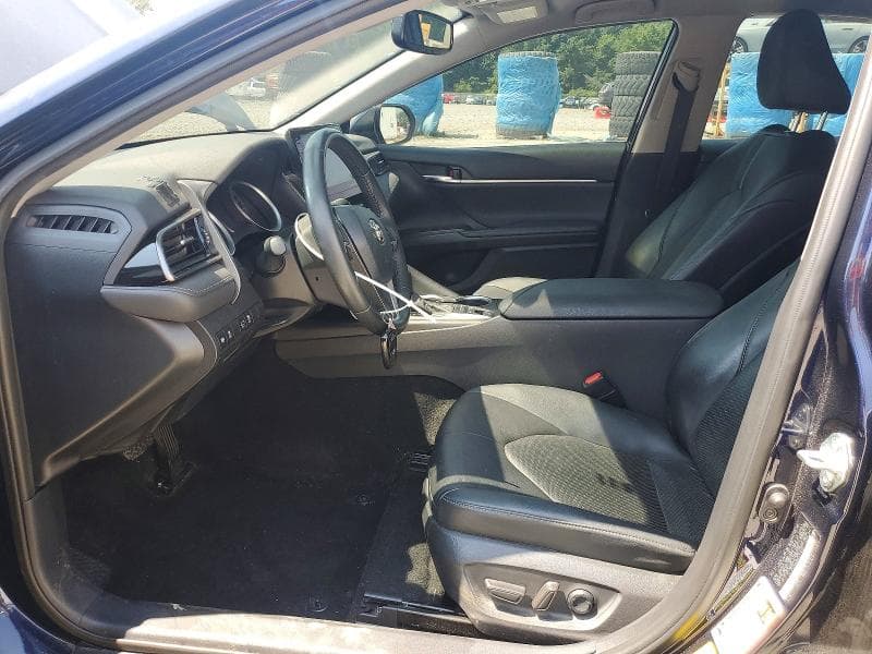 2022 TOYOTA CAMRY XLE 7
